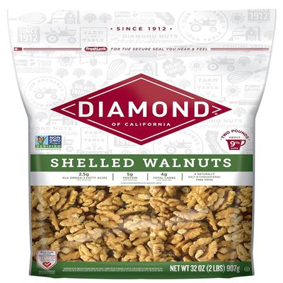 Diamond of California Shelled Walnut Halves and Pieces, Pre-Shelled Raw Walnuts for Baking, Snacking and Salads, 32 oz.