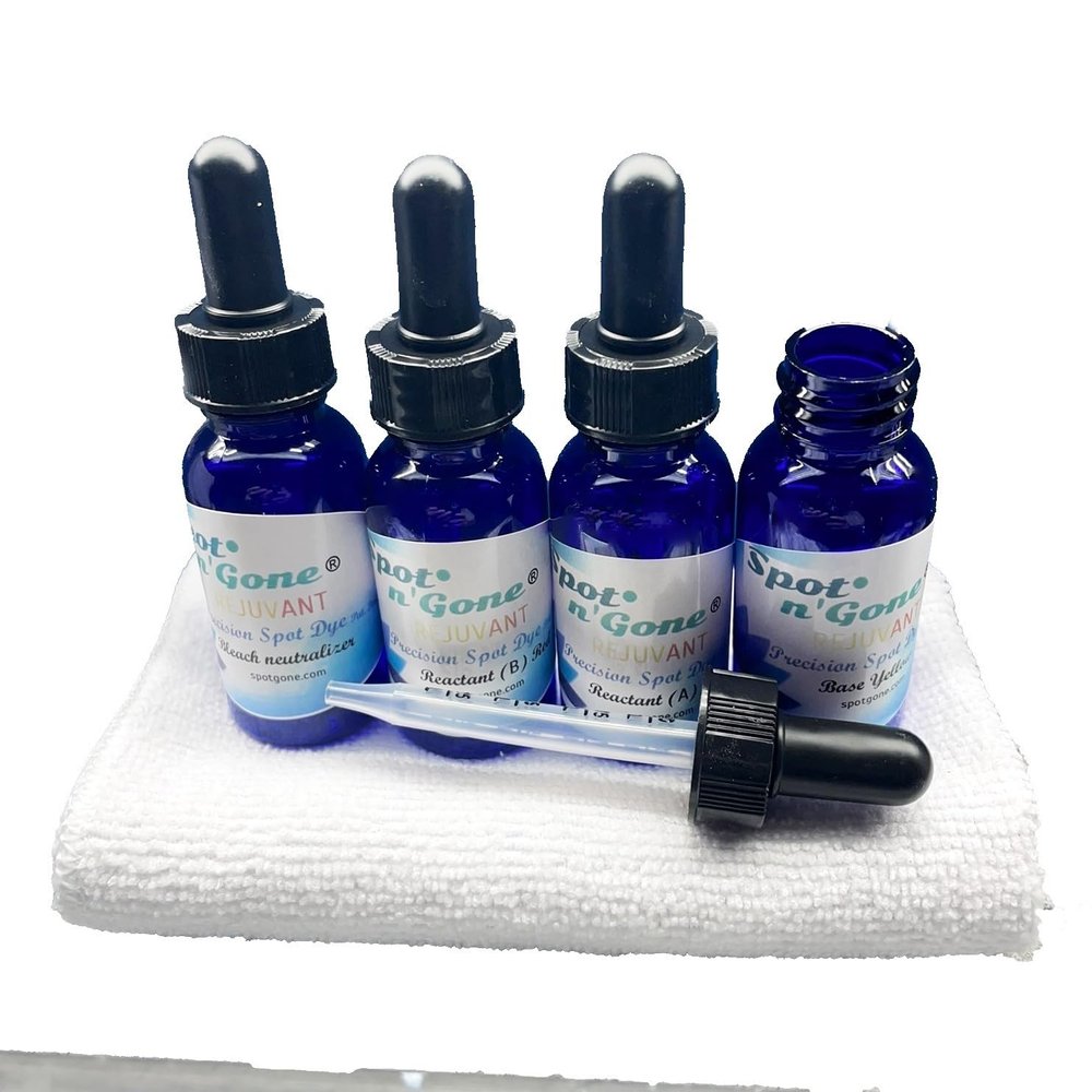 bleachstain Precision Carpet Spot Dye Kit | Restores Carpet Color caused by small drips and spots on off-white nylon or wool carpeting.
