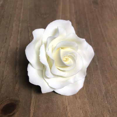 Exquisite Rose Sugar Flower (sold individually) - Gumpaste Cake Topper - Ivory by Sugar Deco (3.5" Ivory)