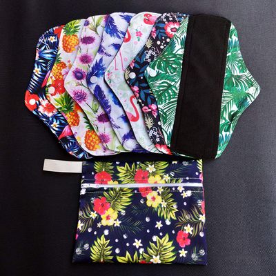7pcs Resuable Menstrual Pad Set Including 1Pc Mini Wet Bag + 6Pcs Bamboo Charcoal Light Flow Panty Liners Waterproof Mama Cloth Sanitary Napkin Pads Menstrual Pads