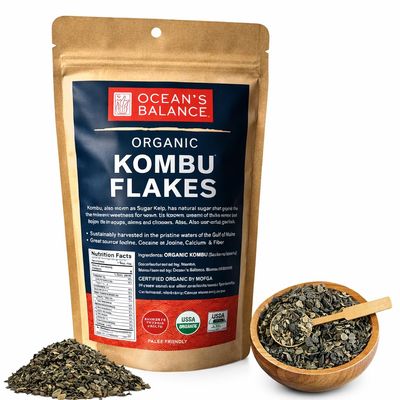 Oceans Balance Organic Kombu Flakes Maine Coast Seaweed Seasoning, Iodine Rich Kelp for Dashi Broth, Soups & Cooking Vegan, Keto, Paleo Friendly, 4 oz