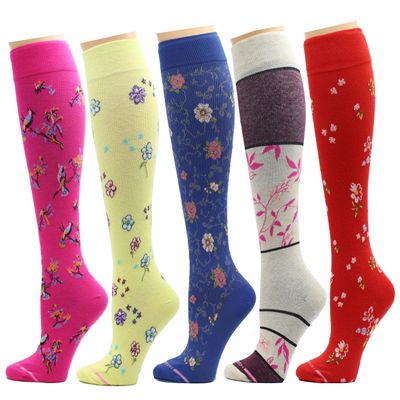 5 Pairs Dr. Motion Therapeutic Graduated 8-15mmHg Compression Women's Knee-hi Socks (R)