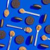 OREO Peanut Butter Creme Chocolate Sandwich Cookies, Family Size, 17 oz view 4