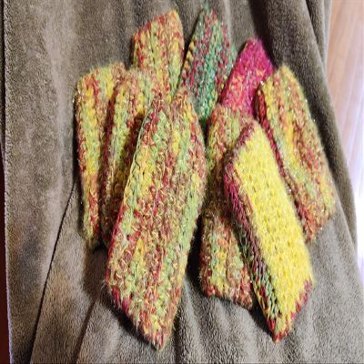 Handmade scrubbies (fall colors edition)