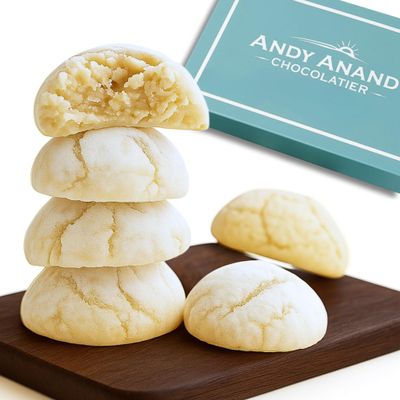 Andy Anand Chocolatier Gluten Free Amaretti Cookies From Italy - 20 Assorted Pcs, Gourmet Almond Cookie, Chocolate, Peach, Orange, over 8 Flavors Almond Cookies_Biscotti Gift Box (20 Pcs, 10 Oz)