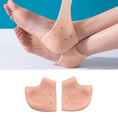 AnHua 2 Pair Reusable Useful Foot Care Tool Soft Medical Silicone Insoles Moisturizing Gel Heel Socks Cracked Foot Skin Care Protector (Skin Color)