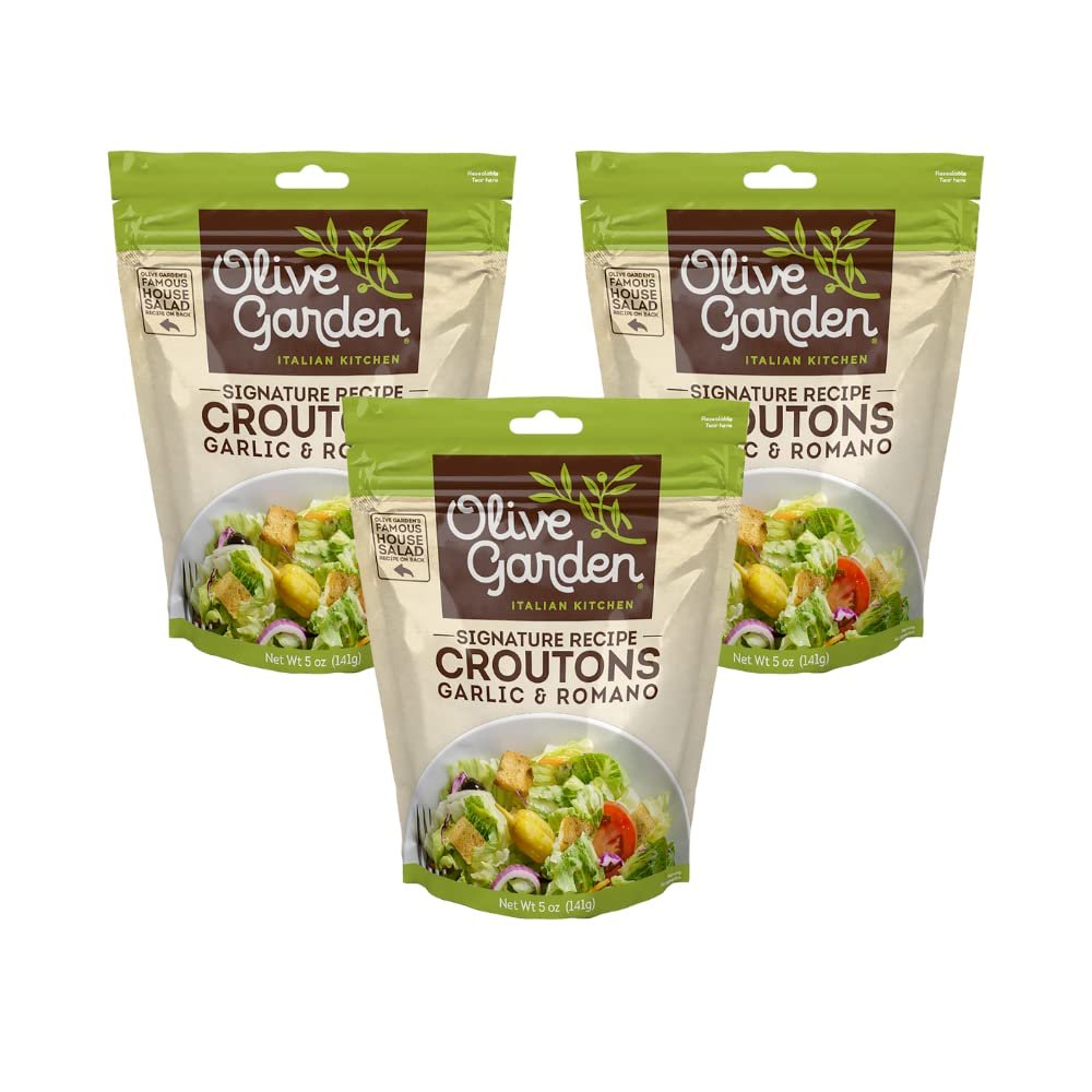Olive Garden, Seasoned Croutons, Garlic and Romano, 5 Ounce Bag (Pack of 3)