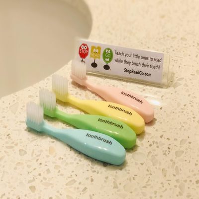 Baby & Children's Labeled Toothbrushes 6-Pack (Blue & Green)