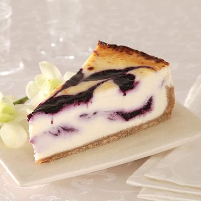 Sweet Street Blueberry White Chocolate Cheesecake Brulee, 5.06 lb - 2 per case.