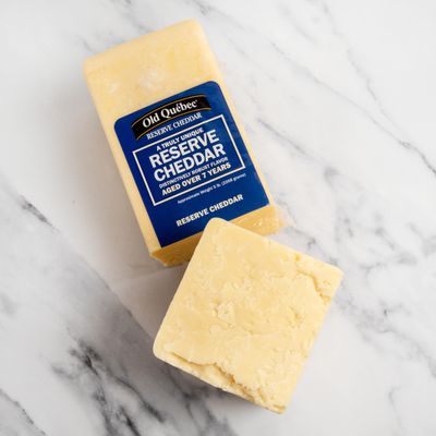 igourmet Quebec Canadian Cheese - 7 Year Vintage Cheddar Cheese (7.5 ounce) - Pack of 3