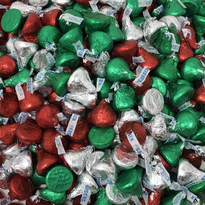 Hershey's Christmas Milk Chocolate Kisses, Red, Green and Silver Colored Foils, Perfect for Christmas Parties, Holiday Gifting or Stocking Stuffers, 10 Pounds