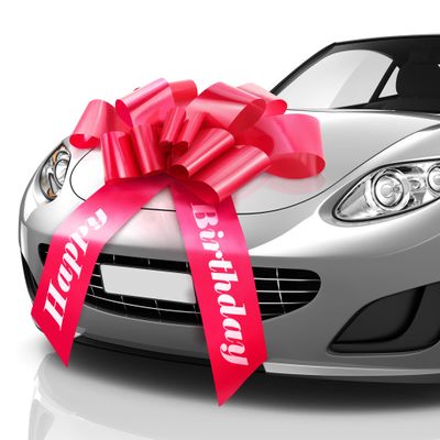 Zoe Deco - Happy Birthday Car Bow - Red, 30 Inch - Giant Car Bow Pre-Printed w/Happy Birthday - Large Gift Wrapping for Huge Present