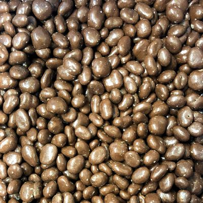 Goodland Farms Milk Chocolate Covered Raisins, 2 Pounds - Wholesale Bulk Candy, Milk Chocolate Raisins
