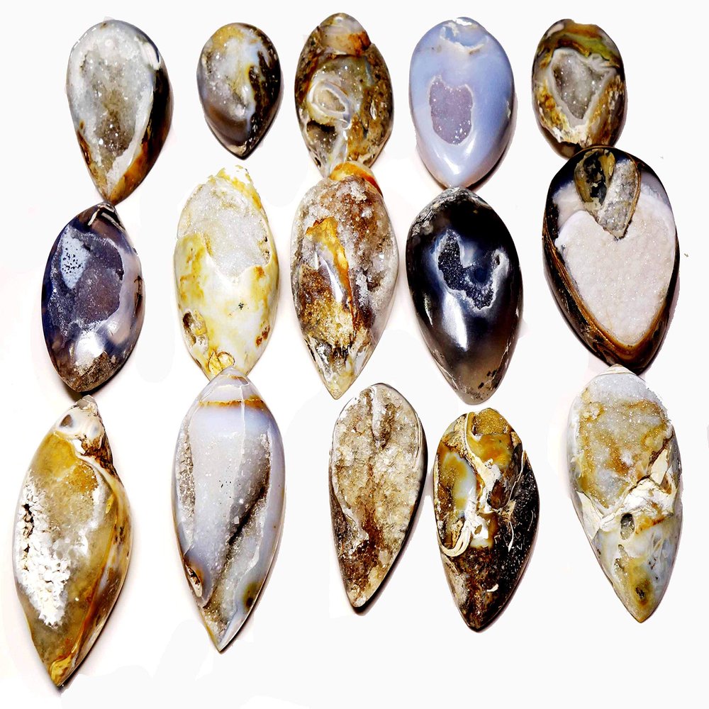 Duggu 400 Carat Fossil Snail Druzy Agate Fancy Gemstone, Raw Crystals Gemstone, Jewelry Making Supplies, Chakra Healing, Energy Stone, Reiki, Yoga, Meditation, Art-Crafts-DIY Stone