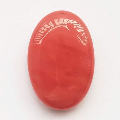 Bacatgem Cherry Quartz Oval Palm Pocket Healing Crystal Massage Spa Energy Stone,Healing Crystal for Therapy Geometry Chakra Balancing