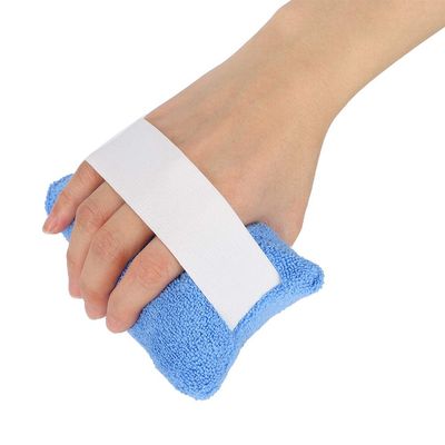Finger Separator, Anti Stick Hand Finger Aid Protector Bedridden Elderly Care Pad Blue Finger Grips Hand Contracture Cushions with Elastic Band Hand Wrist Braces Ergonomic Supports