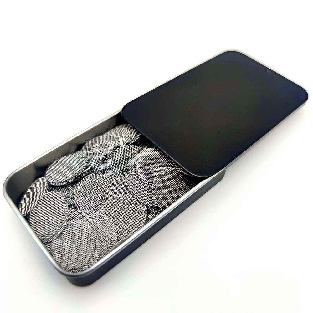 200 PCS 5/8 Pipe Screens, Stainless Steel Pipe Screen Filters 0.63 inch Metal Screens with Black Storage Box