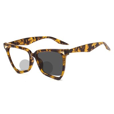 bullabulling Hollow Cat Eye Bifocal Reading Glasses, Photochromic Gray Sunglasses, 0.00/+2.50 Magnification for Women (tortoise, 3.25)