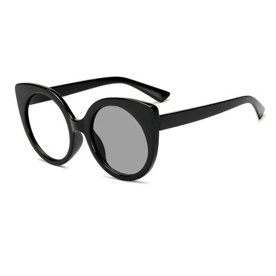 Photochromic Reading Glasses Transition women round cat cute Sunglasses Hyperopia Presbyopia with diopters (black, 450)