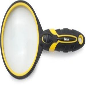 2.2 MAGNIFYING GLASS W/LED