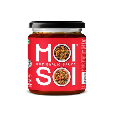 MOI SOI Hot Garlic Sauce | Premium Quality Sauce Spread-Stir Fry Cooking Sauce Tofu, Paneer, Vegetables & Meat, 175 gm
