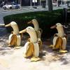 Banana Duck Statue, Creative Duck with Banana Body Statue, Whimsical Peeled Banana Duck Garden Statue Yard Art for Indoor Outdoor Decor view 3
