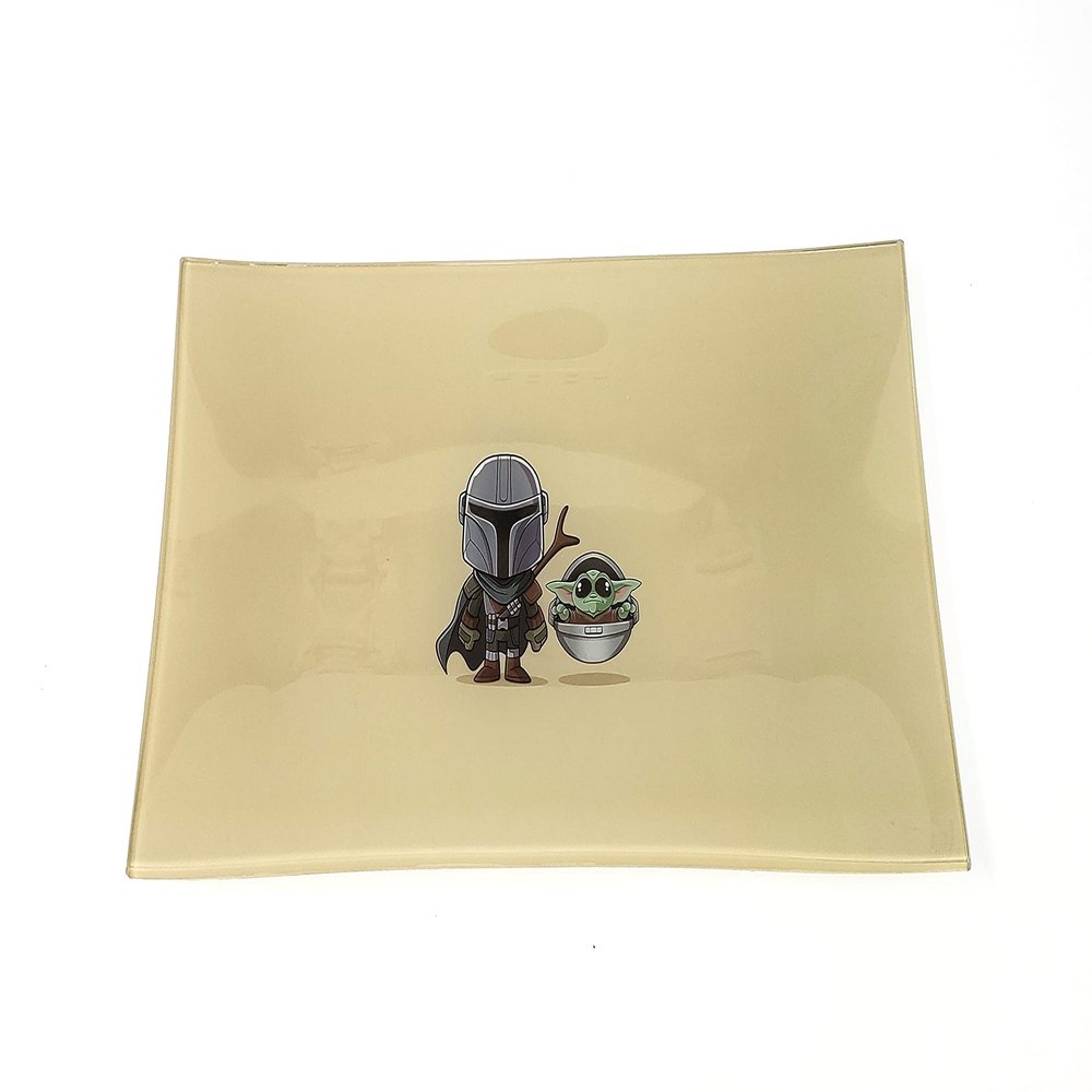 E.G.G. Shatter Resistant Glass Tray: Decorative Tray/Rolling Tray/Collectable/High Resolution/Great Gift (Manlo & B-Yoda)