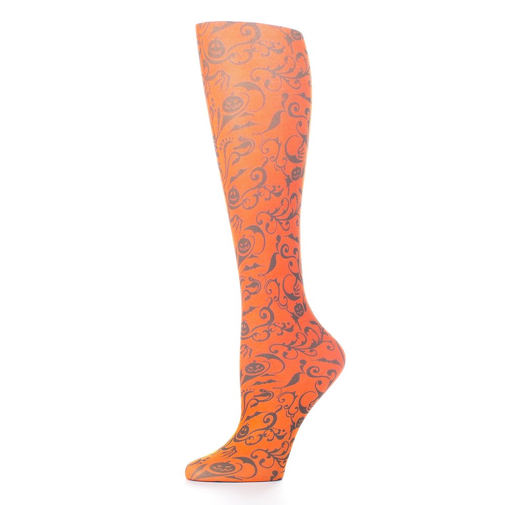 Celeste Stein Therapeutic Graduated Women Compression Socks, Halloween Pumpkins, Diabetic Socks For Womens & Nurses Travel, For Swelling & Improve Circulation In Legs, For 15-20 mmHg Queen wide calf