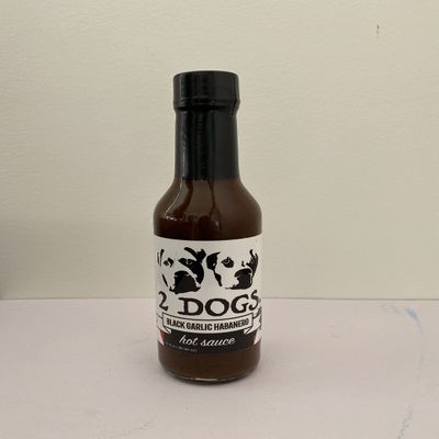 2 Dogs Hot Sauce (Black Garlic Habanero)
