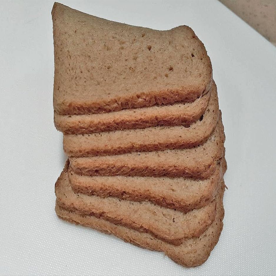 Low Carb Thin Sliced Rye Bread - 24 Slices - Fresh Baked - .5g Net Carbs
