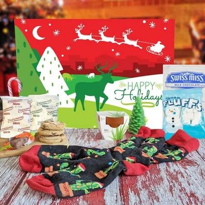 College Christmas Care Package (21 Item Holiday Gift Set and Snack Box) Hot Cocoa, Chocolate Chip Cookies, Candy Canes, Socks, Coffee Mug, Candle and More - My College Crate