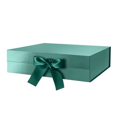 GREEN BEAN Large Gift Box with Lid for Present 13x9.7x3.4 Inches, Green Magnetic Gift Box with Ribbon, Bridesmaid Proposal Box (Glossy Green)