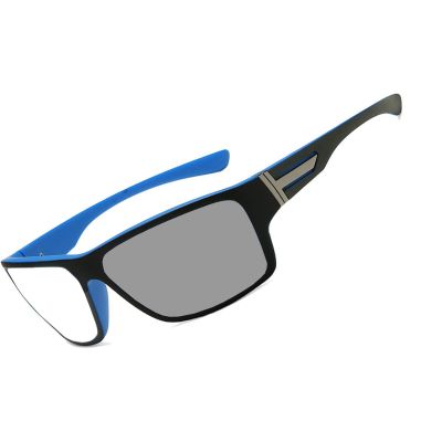 2022 outdoor Wrap-Around Style Men's Sports Cycling Glasses Photochromic Reading Driving Reading Glasses UV400 (225 magnification .)