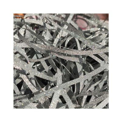 20g Shredded Paper for Gift Box Glitter Raffia Paper Shreds Delicate Eye-catching Strip-Type Decorative Basket Filler Crinkle Cut Paper Shred Filler for Gift Wrapping Silver