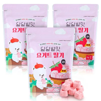 Yogurt Snack Cubes with Strawberry, 3 PACK [ 100% Real Fruits and Yogurt ], Korean Fruit Snack, Healthy Snacks for Kids [ Jeollanamdo Foods ]