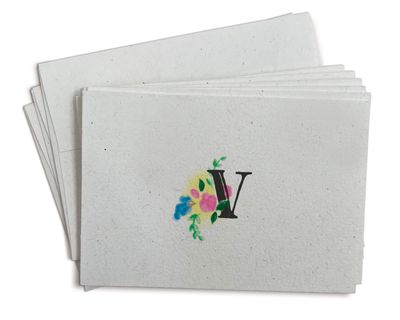 Sugartown Greetings Floral Monogram Note Cards - 24 Stationery Note Cards with Envelopes (Letter V)