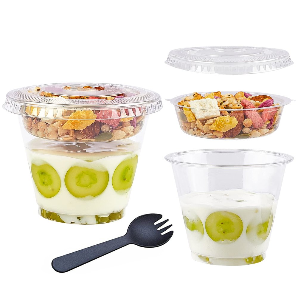 TOFLEN 9 oz Clear Plastic Yogurt Parfait Cups with Lids Disposable To Go Cereal Cups for Breakfast Snack Fruit, Veggies and Dips (50 Cups+Inserts+Sporks+Flat Lids)