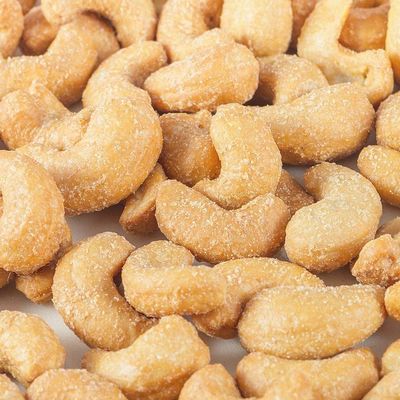 Bulk Roasted And Salted Cashews 25 Pound Wholesale Box