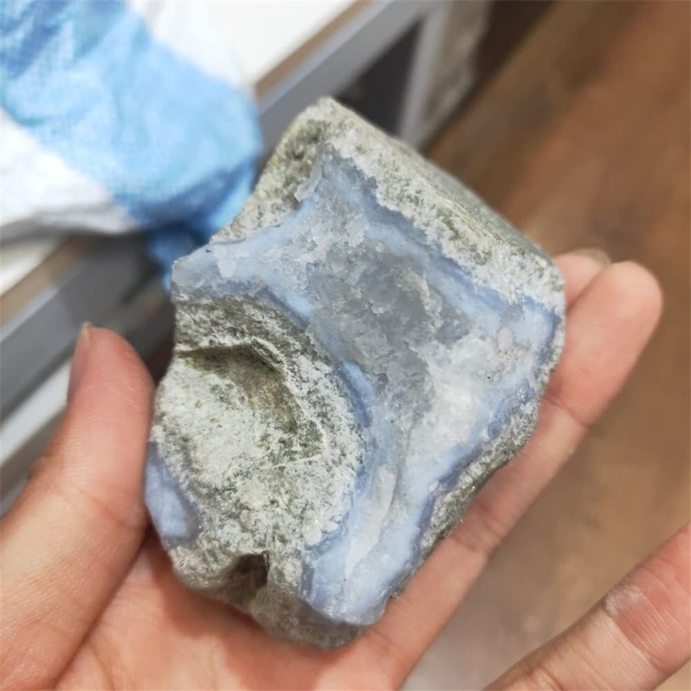 WGPHDW Crystal Healing Meditation Decoration 1PC Natural Blue Chalcedony Raw Stone Azurlite Rough Banded Agate Stone Rock Gemstone Mineral Specimens Aquarium Home Decoration Home Decoration