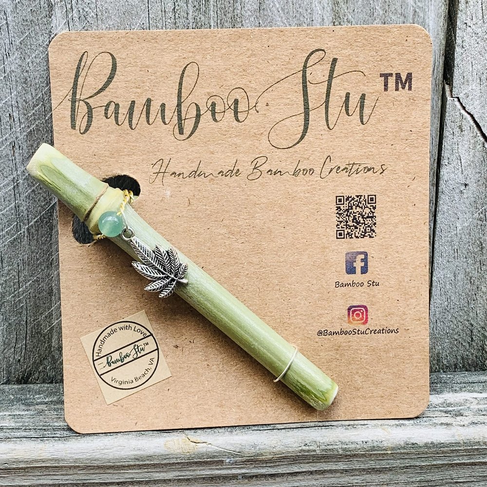 Stuletto Classic Bamboo Smoke Holder with Built-in Stand