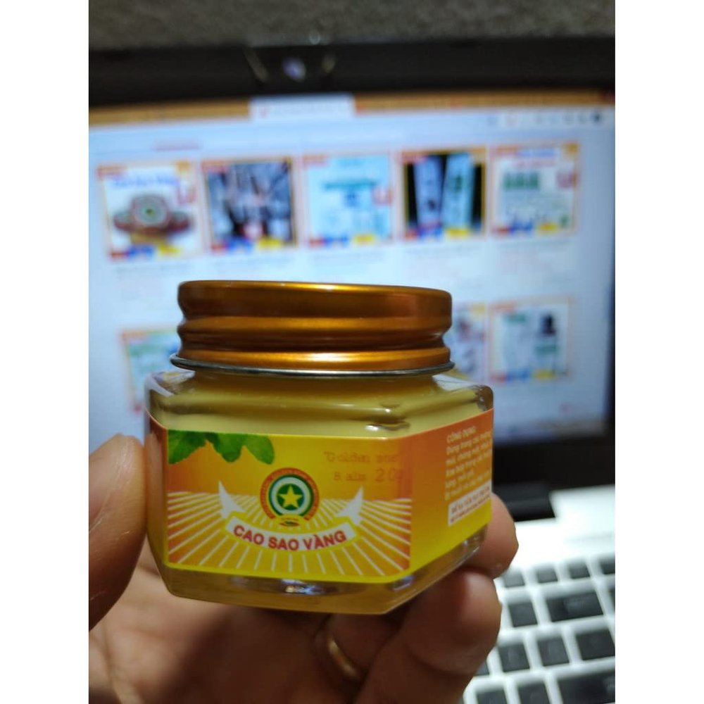 1 PCS*20Gram - Golden Star Balm Cao Sao Vang - Vietnamese All Natural Aromatic Balsam Medicinal Ointment