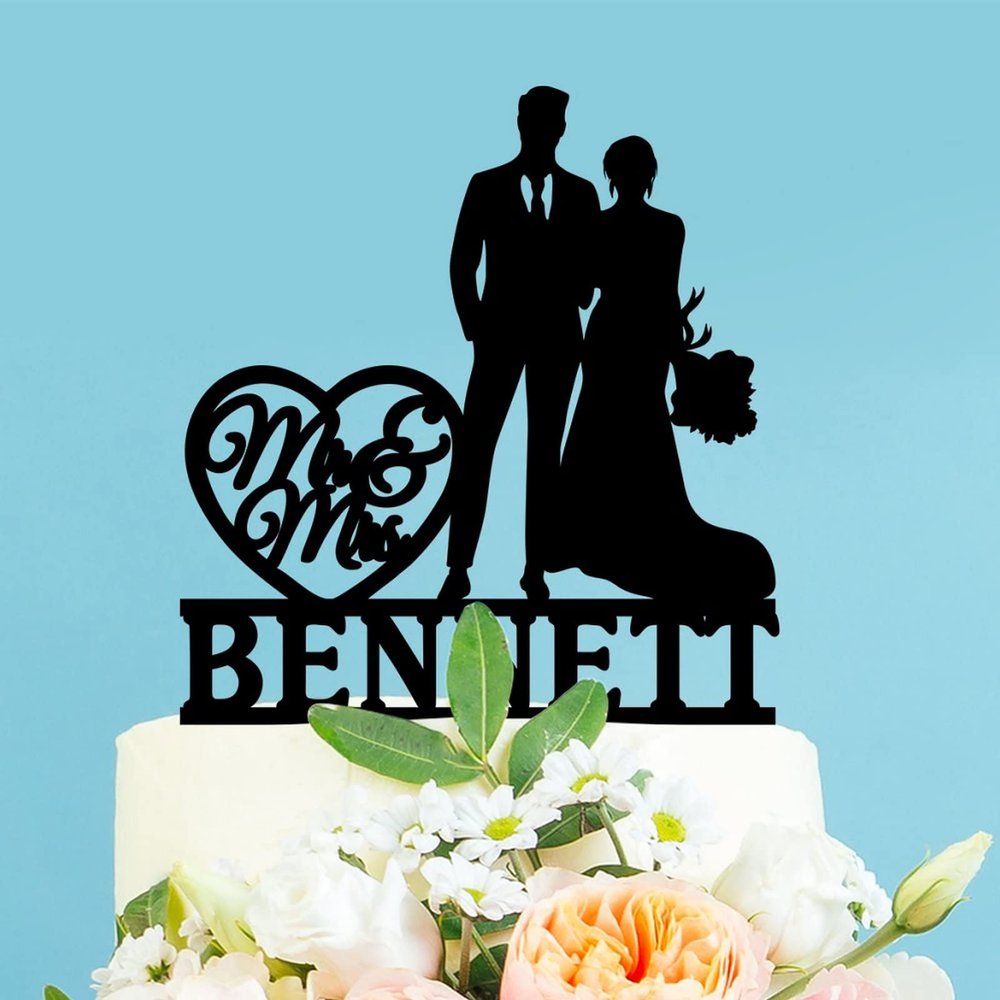 Bride Groom Silhouette Mr And Mrs Wedding Cake Toppers Mr And Mrs Cake Toppers Customized Last Name & Date Acrylic Cake Topper Rustic Engagement Cake Toppers for Wedding Anniversary Bridal Shower