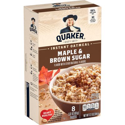 Quaker Instant Oatmeal, Maple & Brown Sugar, 1.51 Oz (Pack of 8)