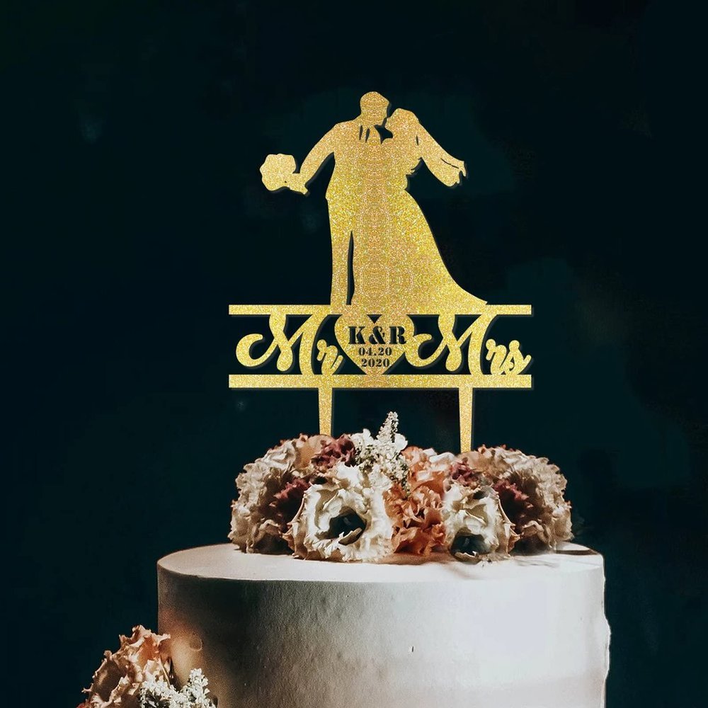 Mr And Mrs Customized Last Name And Wedding Date Cupcake Topper Gold Glitter Wedding Wood Cupcake Topper Picks Cute Decor for Men Women Couple Party Suppliers