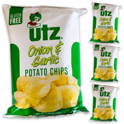 Utz Garlic & Onion Potato Chips - Delicious Tangy Onion & Garlic Seasoning - (4, 2.75oz bags)