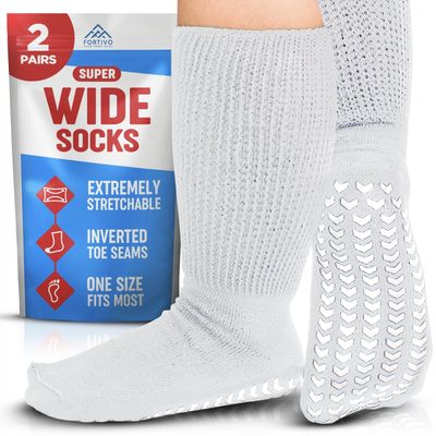 2 Pairs Extra Wide Socks For Swollen Feet, Non-Slip Hospital and Diabetic Socks for Men and Women