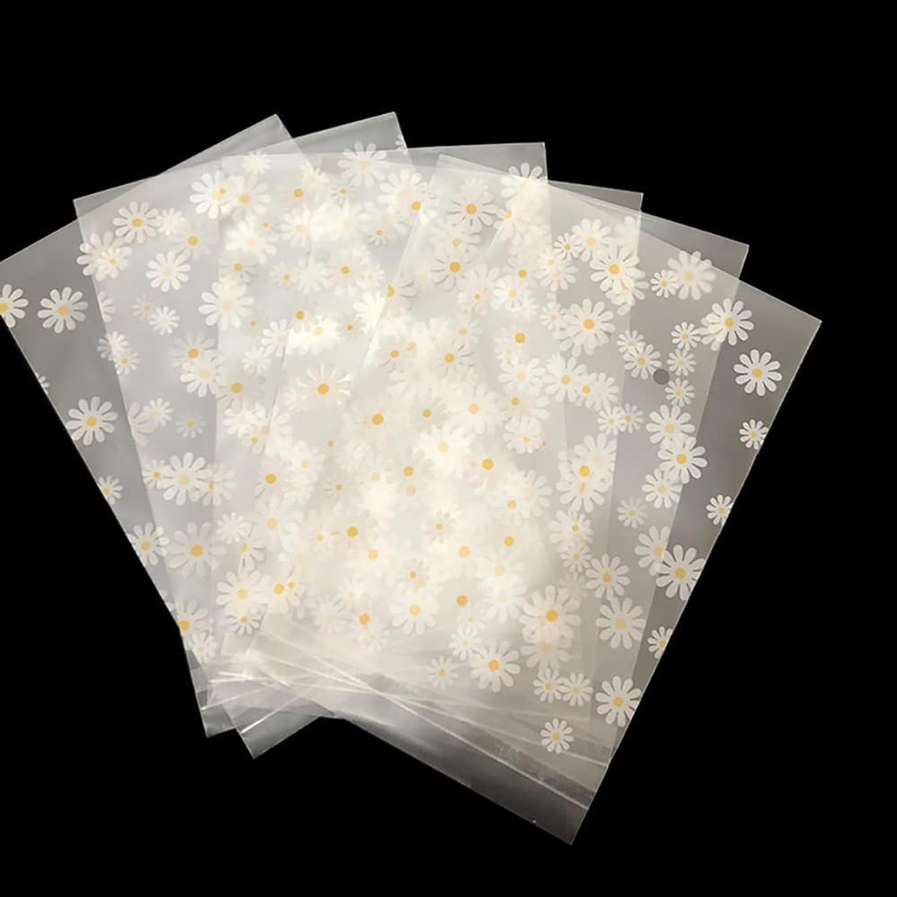 UUYYEO 100 Pcs Daisy Flower Self Sealing Bags Cello Cellophane Bags Self Adhesive Candle Soap Cookie Bags Poly Treat Bags White