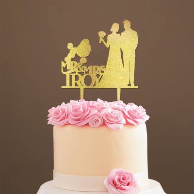 Rustic Mr And Mrs Cake Topper Bride And Groom with Pet Wedding Cake Topper Couple Silhouette Custom Initials Cake Topper Script Cake Toppers for Wedding Gold Glitter Wood, 6 Inch