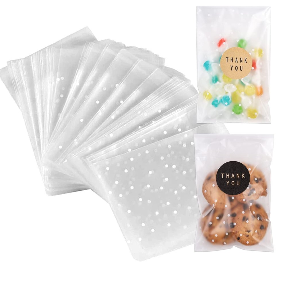 YunKo 200PACK Self Sealing Cellophane Bags Clear Cookie Bags for Gift Giving Treat Bag for Packaging Cookies, Candy, Gifts(White Polka Dot, 4x6Inches)