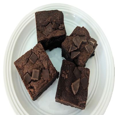 Ruths Chocolate Chunk Extra Fudgy Brownies 2 Dozen Gourmet Baked Treats Delicious Gift with The Finest Ingredients